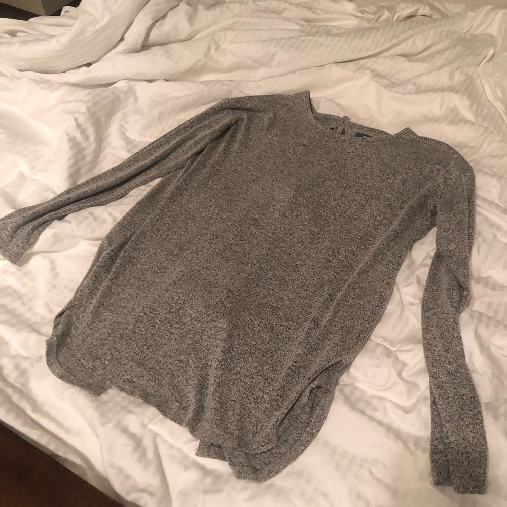 Aerie open back long sleeve shirt.